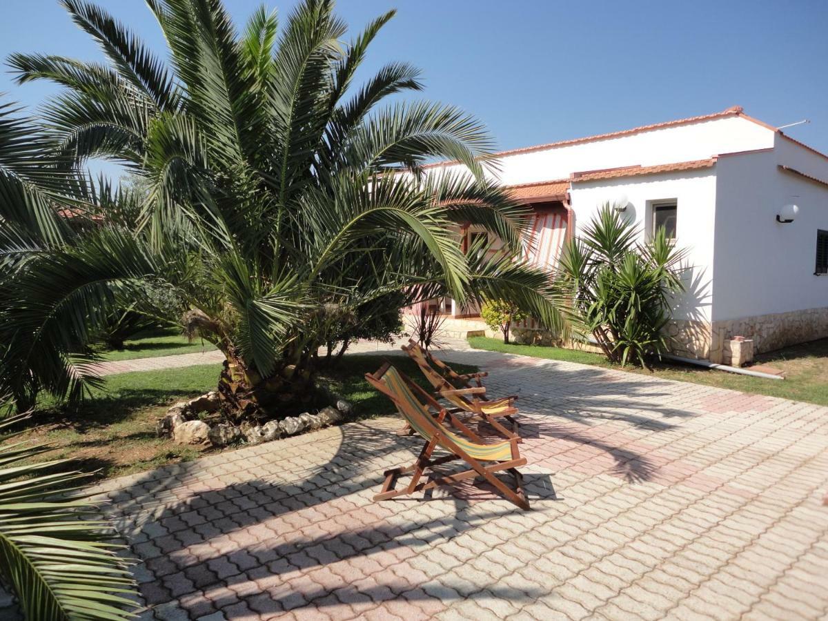 Villa La Piana Peschici Eksteriør billede